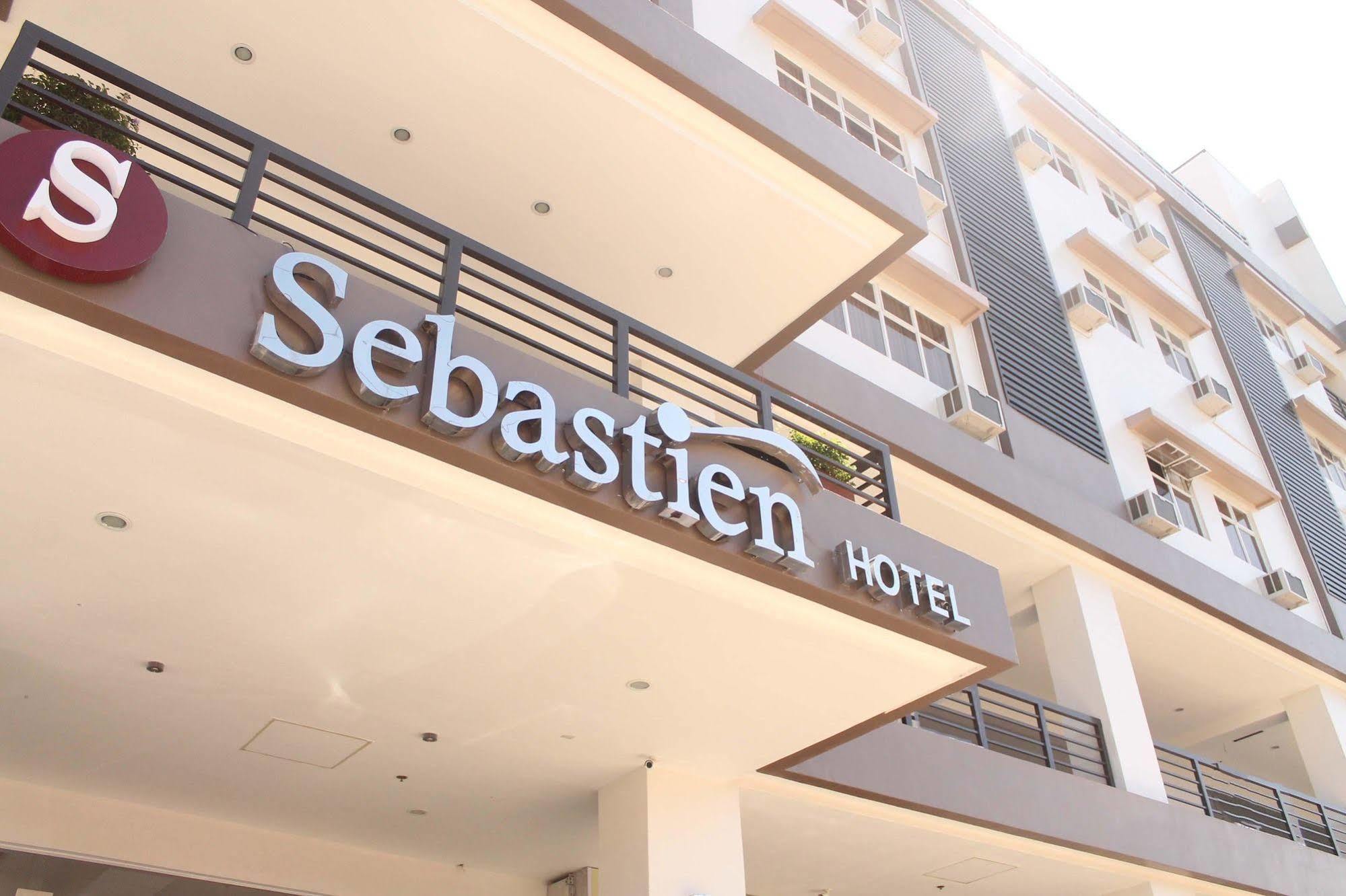 Sebastien Hotel Lapu-Lapu City Exteriör bild